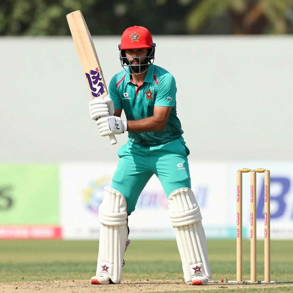 ডারবানের নীরবতা ভেঙে অস্ট্রেলিয়ার জয়: রেনশোর ১৯০ এবং অদৃশ্য বোলিংয়ের গল্প
