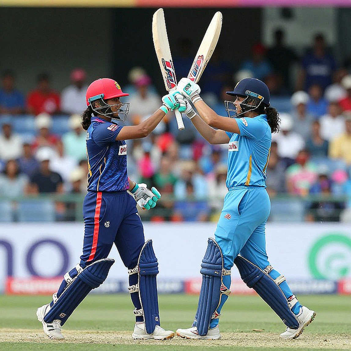 মুলতানে শ্রীলঙ্কার ১৫৯: পাকিস্তানের পাঁচ বোলারের ভাগ করা দায়িত্ব আর একটি অসম্পূর্ণ স্কোরবোর্ড