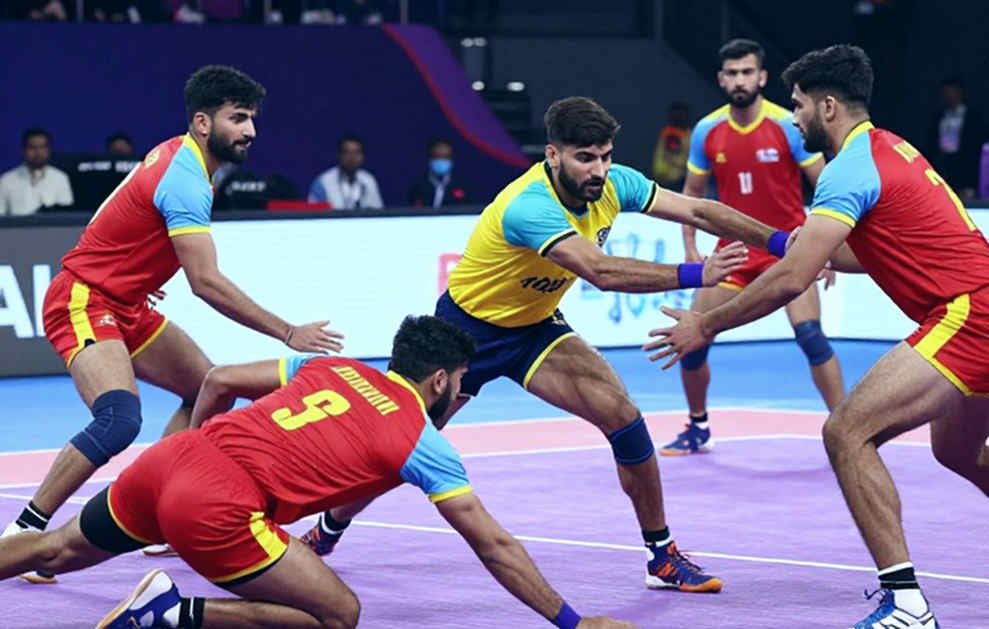 পাওয়ান সেহরাওয়াত বাদ, ১৭ জনের প্রোবেবল দলে ভারতের 'বি-টিম' জুয়া: কমনওয়েলথ কাবাডি চ্যাম্পিয়নশিপের আসল গল্পটা কোথায়
